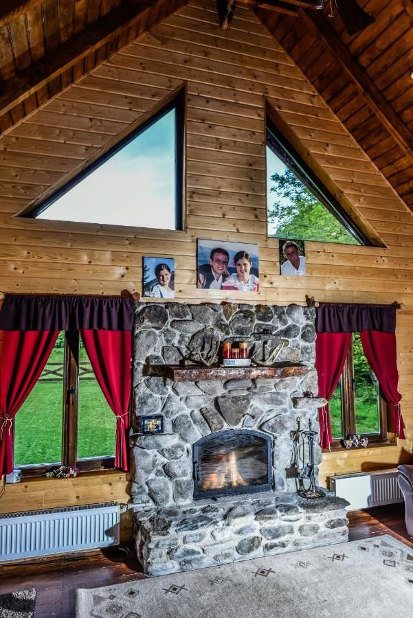 Лоджи The Little Mountain Cabin Borlova-35